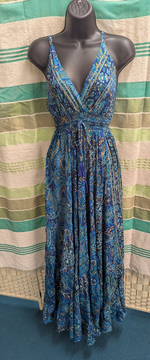 Load image into Gallery viewer, Sun Dress
